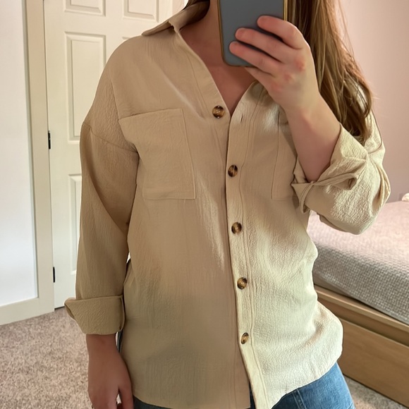 Shein Button-up Shear Shacket - Picture 3 of 3